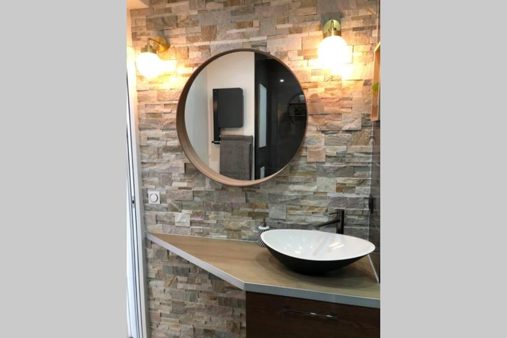 Appartement Vue Mer Et Port, Refait A Neuf Pour Vous ! Climatise لا غراند موت المظهر الخارجي الصورة